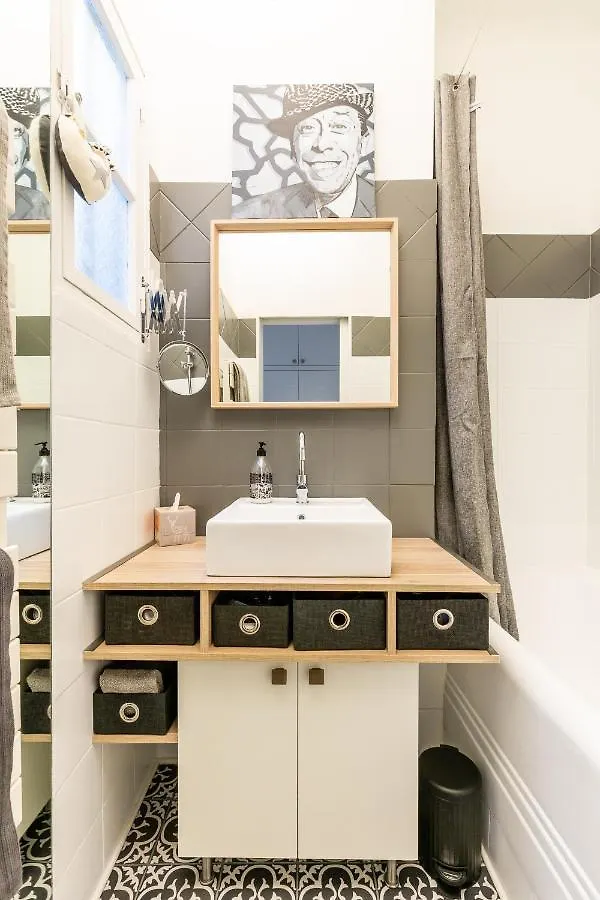 La Belle Vue - 65M2 Au Dernier Etage Avec Ascenseur Lägenhet Marseille